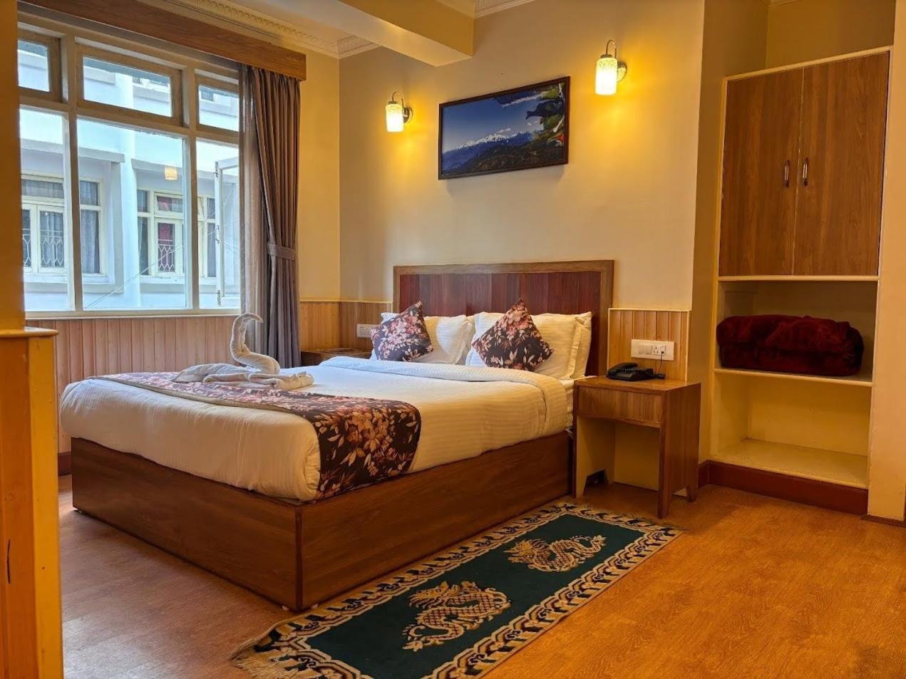 Serenity Taksa Palace Otel Darjeeling  Dış mekan fotoğraf