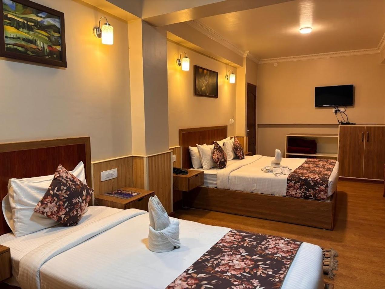 Serenity Taksa Palace Otel Darjeeling  Dış mekan fotoğraf