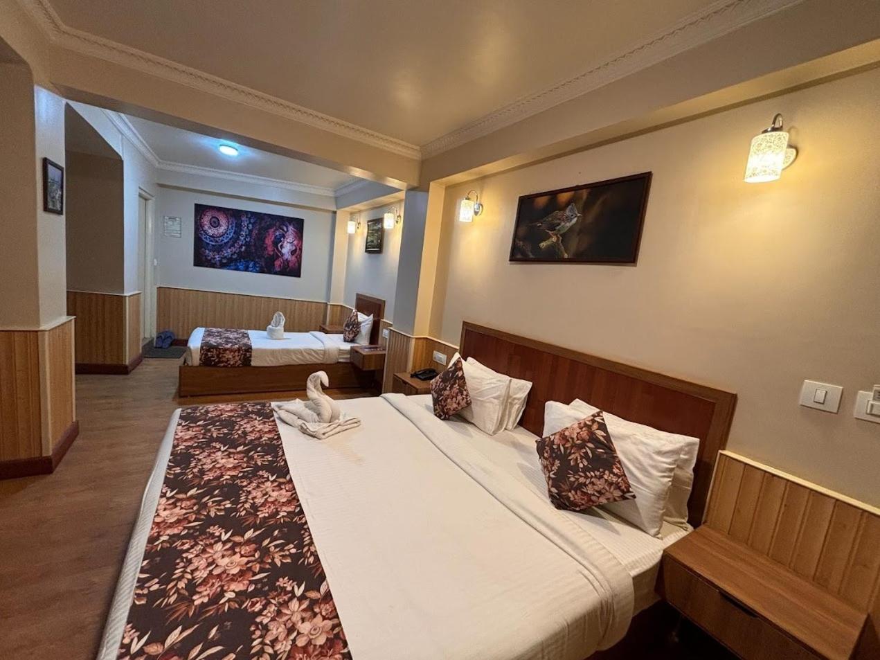Serenity Taksa Palace Otel Darjeeling  Dış mekan fotoğraf