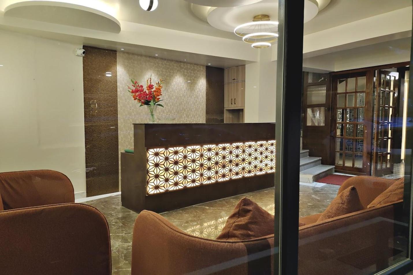 Serenity Taksa Palace Otel Darjeeling  Dış mekan fotoğraf