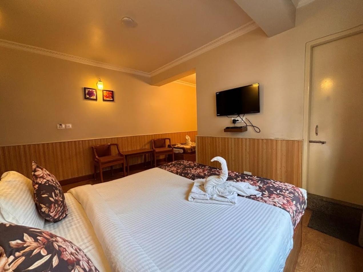 Serenity Taksa Palace Otel Darjeeling  Dış mekan fotoğraf